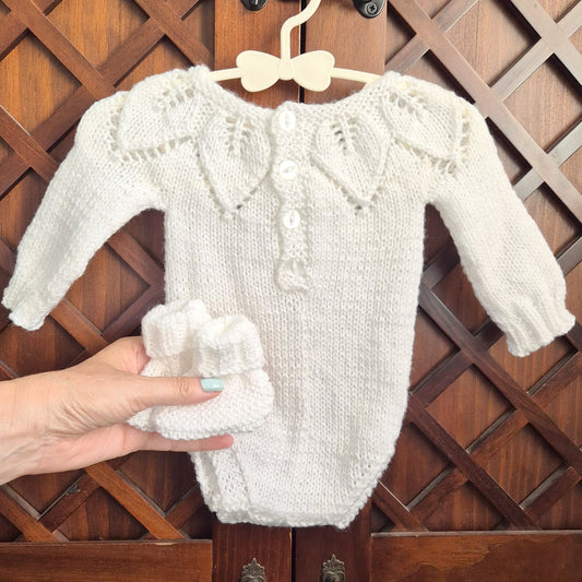 Handknit White Baby Romper and Bootie set with leaf pattern 0-3 months (Ready to Send)