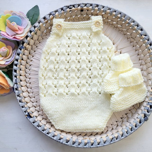 Cream Knitted Lace baby girl romper with matching booties 0-3 months (Ready to Send)
