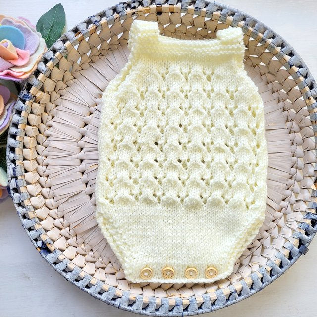Cream Knitted Lace baby girl romper with matching booties 0-3 months (Ready to Send)