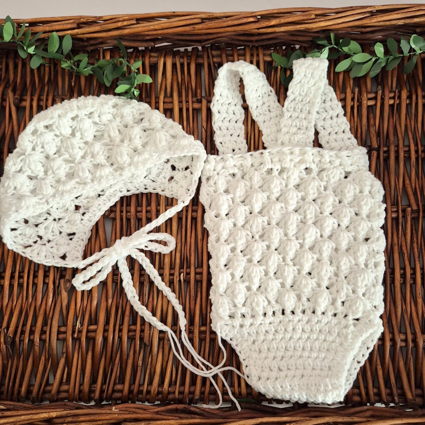 Newborn Baby Girl White Cotton Romper and Bonnet Set ( Ready to send)