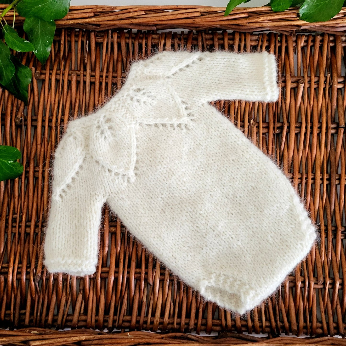 ALPACA Long sleeved Romper with Leaf pattern , Newborn / 0-3 months old sizes - more colours (Made to order)
