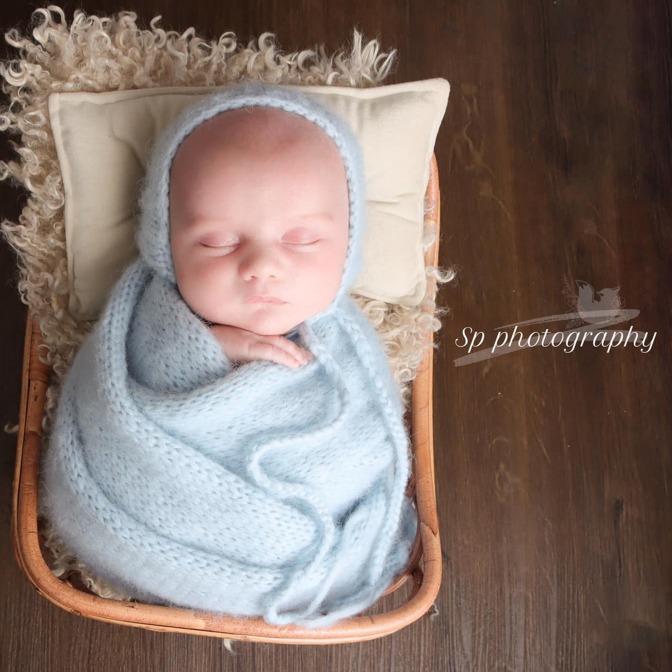 long knitted wrap and bonnet set for newborn photography baby blue colour