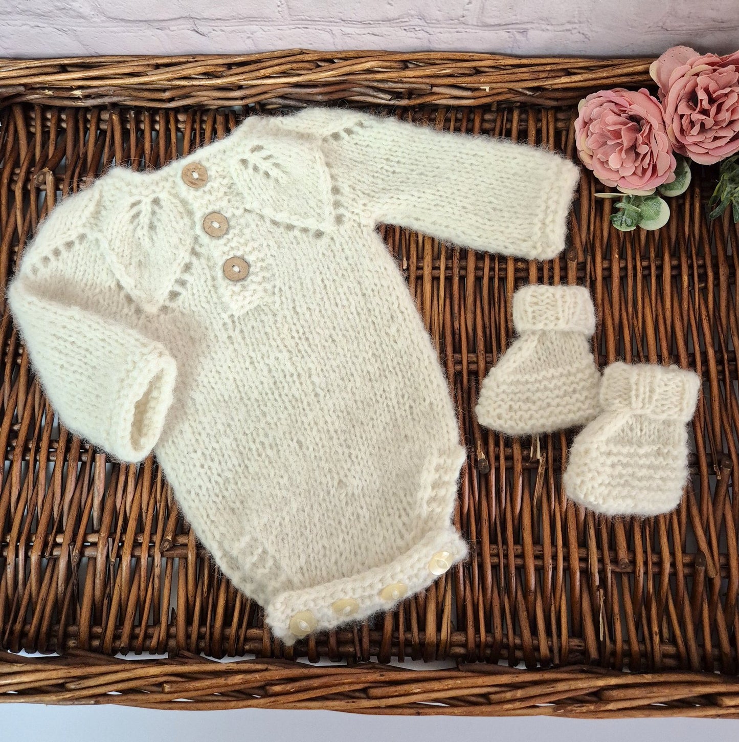 Cream Newborn Baby Romper and Bootie set with leaf pattern, knit in alpaca yarn   (Ready to Send)