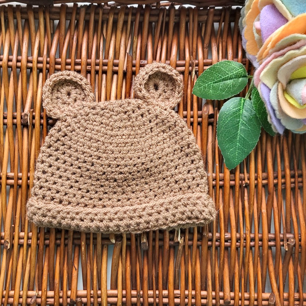 brown baby bear hat crochet baby hat