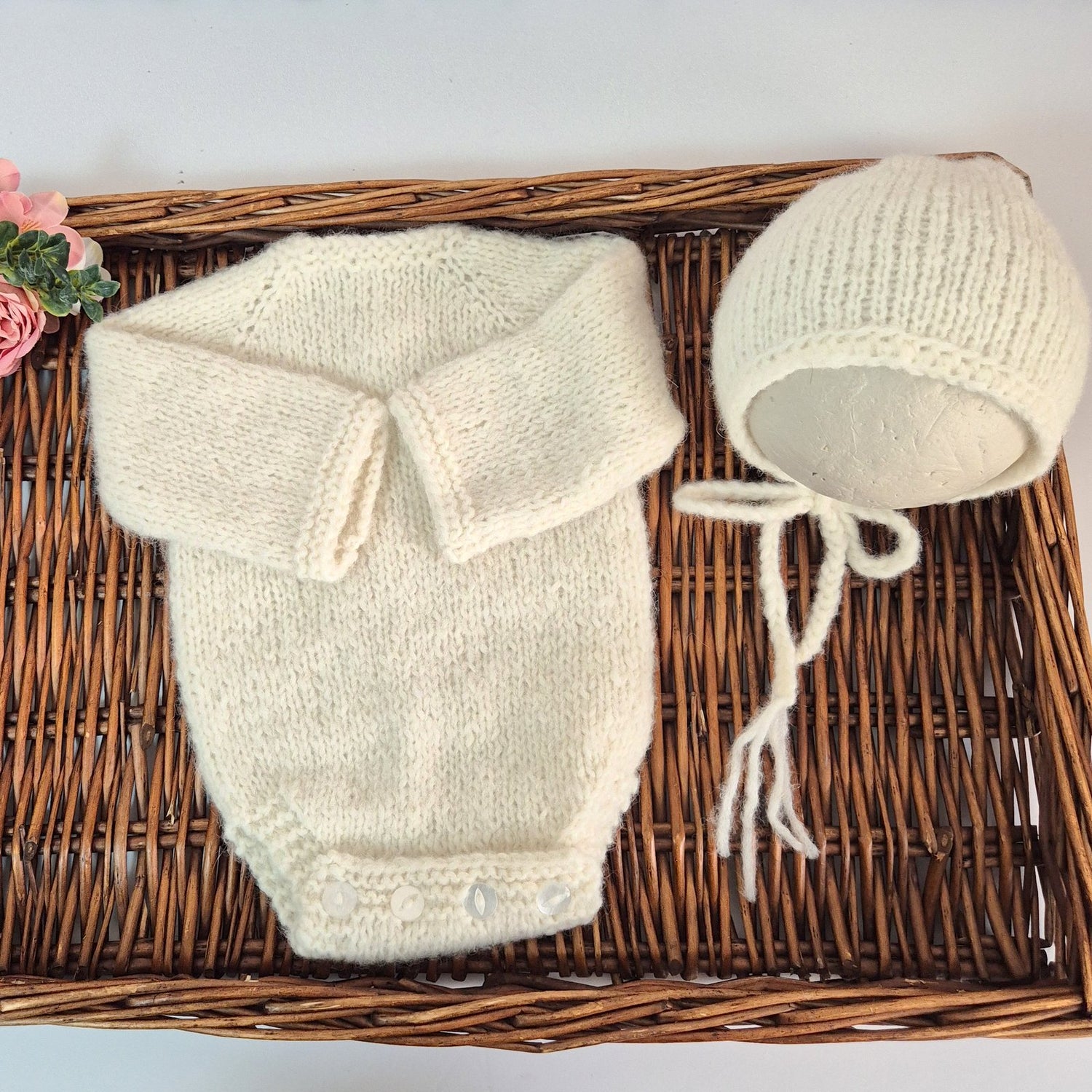 Hand-Knit Baby Boy or Girl Long sleeved Romper and Bonnet Set | 0-3 Months. Cream Bodysuit with matching classic style bonnet.