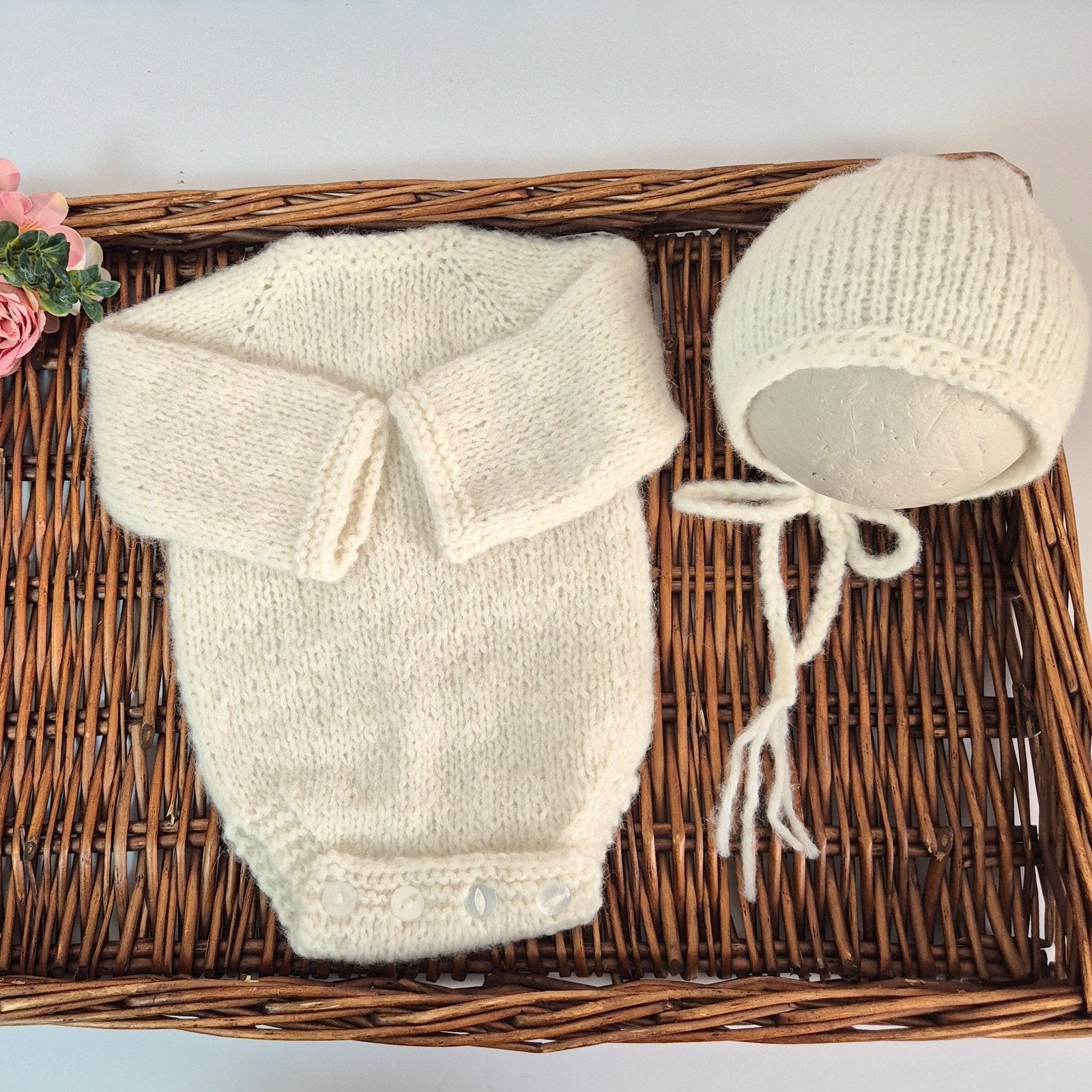 Hand-Knit Baby Boy or Girl Long sleeved Romper and Bonnet Set | 0-3 Months. Cream Bodysuit with matching classic style bonnet.