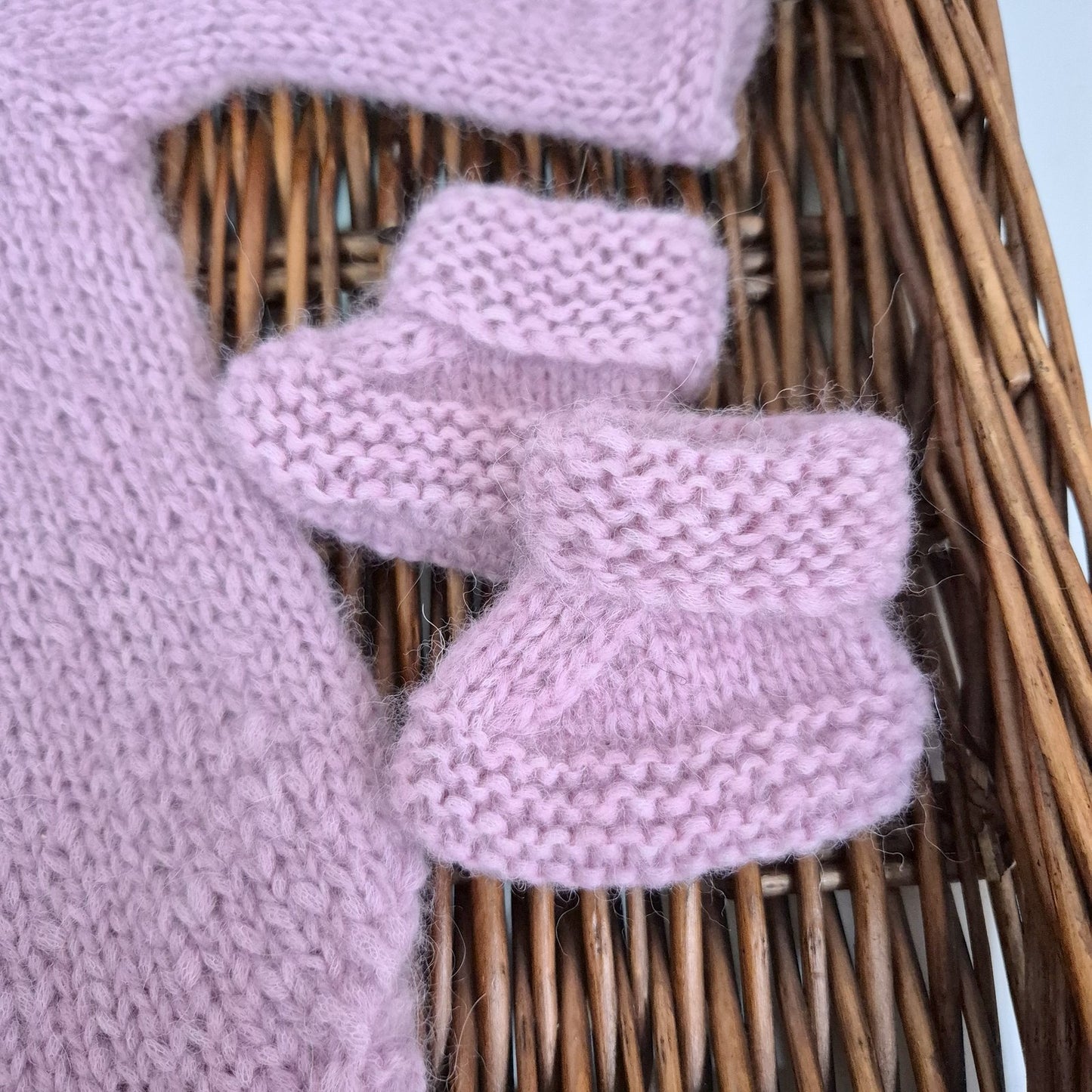 Knitted Pink Baby Girl Outfit, Long Sleeve Romper and Booties with Dandelion Embroidery 0-3 months (Ready to Send)