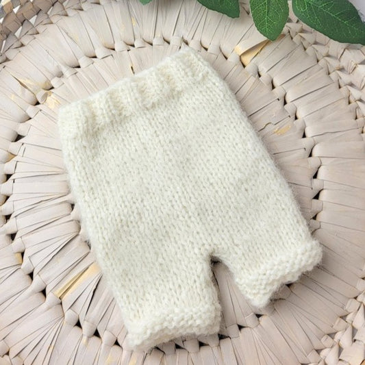 Knit newborn baby diaper cover shorts for photo shoots