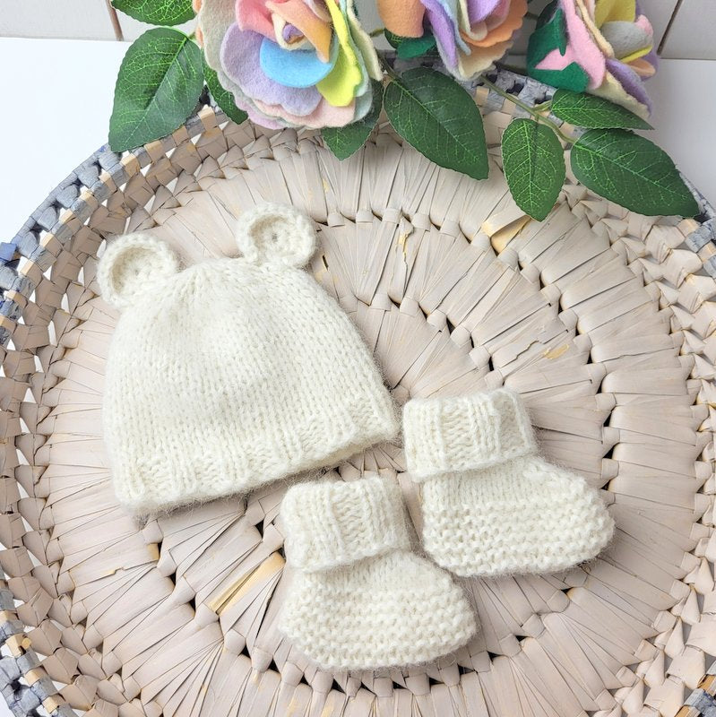 knit cream baby beanie and booties