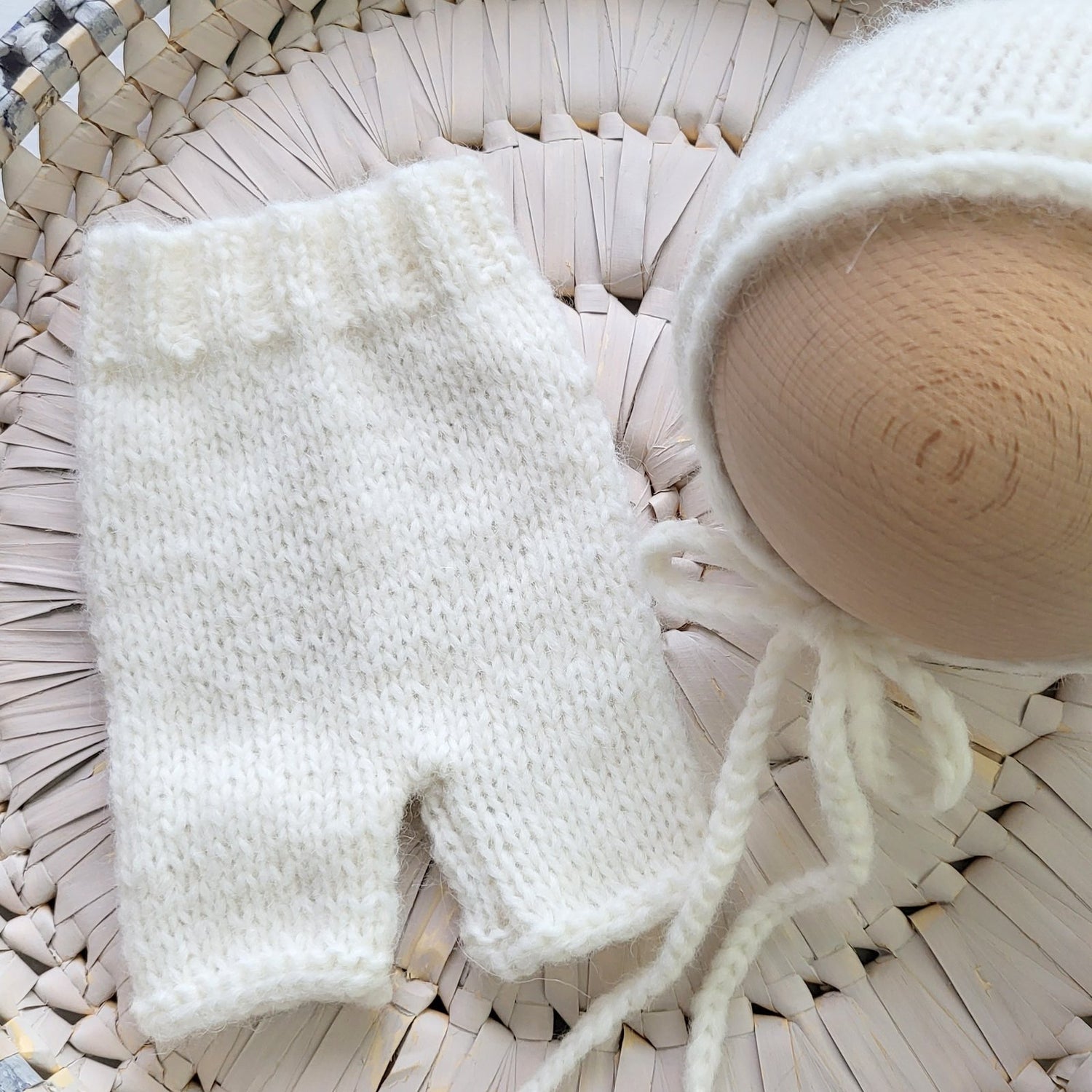 cream knit newborn short pants