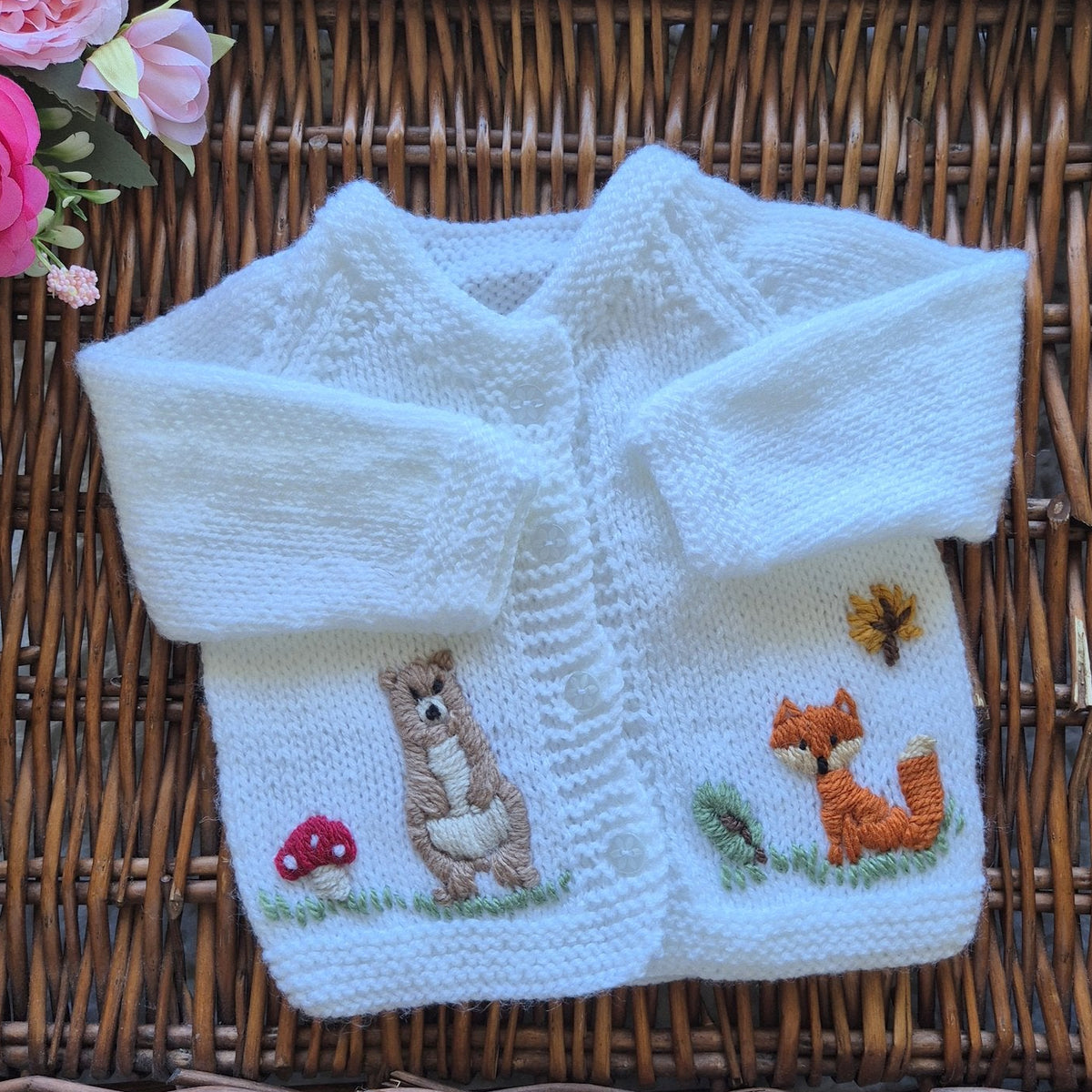 0-3 months Handmade Knitted White Baby Cardigan with Embroidered Fox and Brown Bear (Ready to Send) Baby shower gift