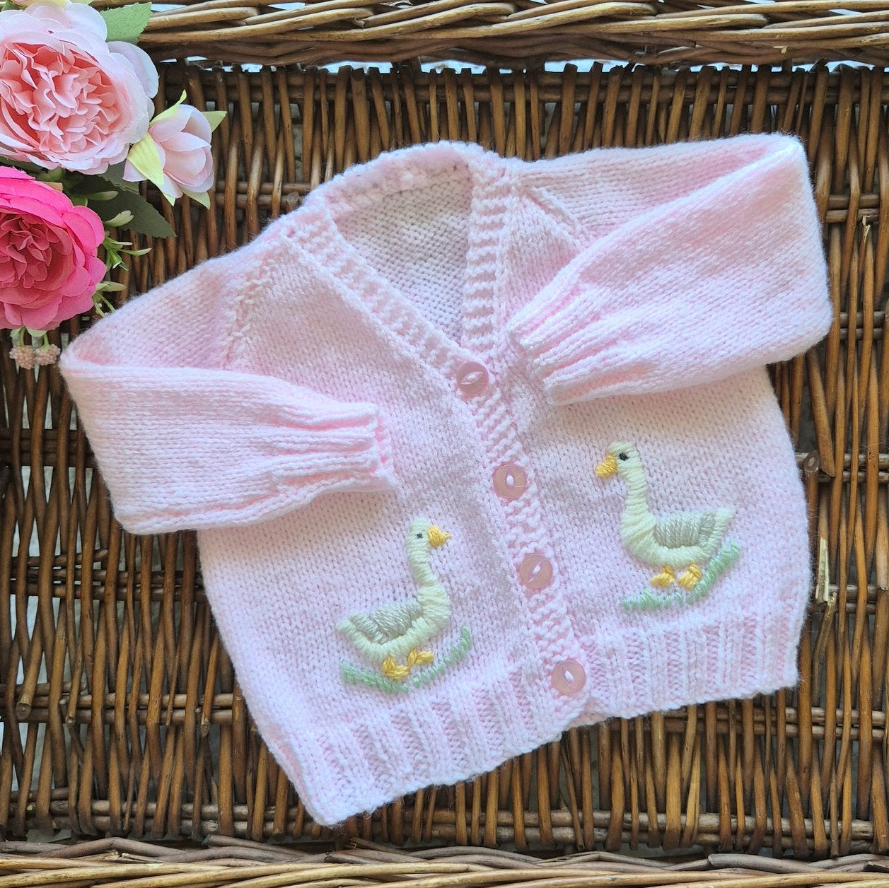 0-3 months Handmade Knitted Pink Baby Cardigan with Embroidered Goose /Ducks (Ready to Send) Baby shower gift