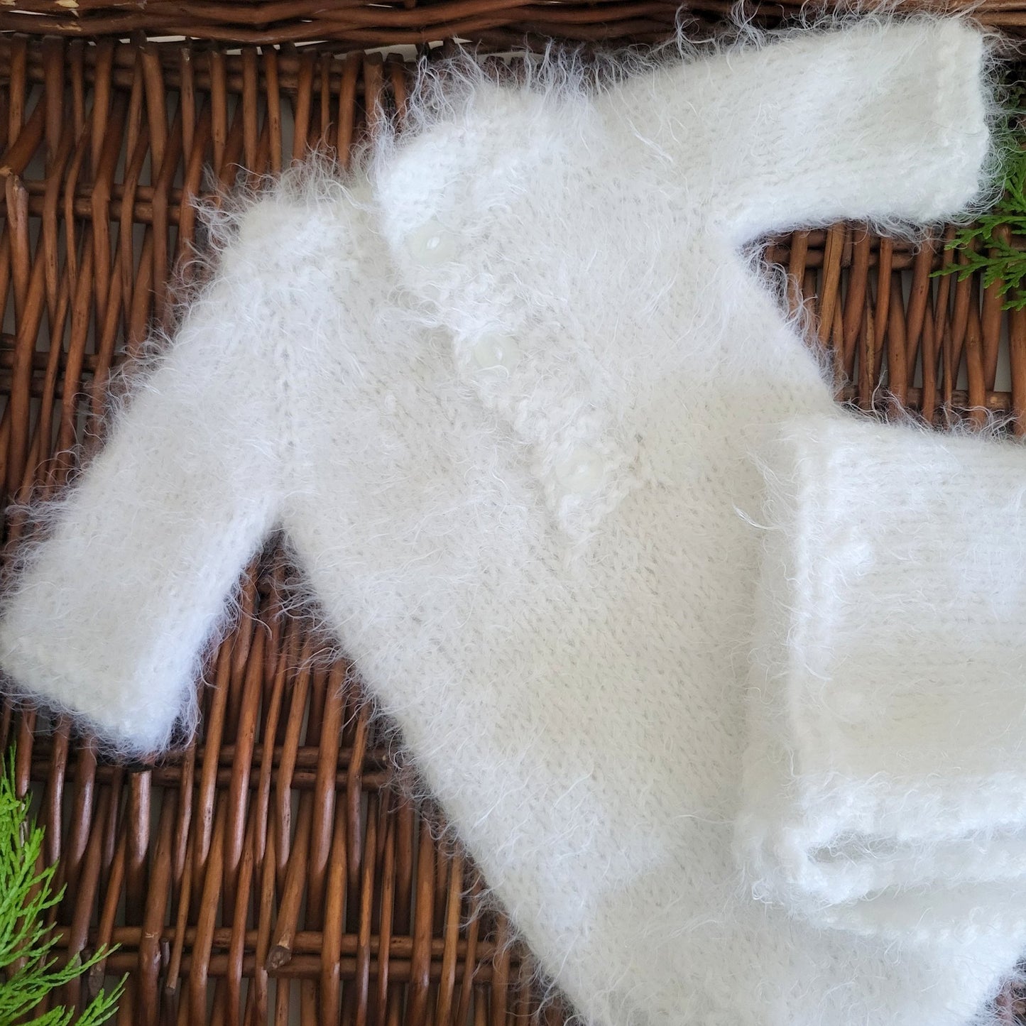 Fuzzy White Romper and bonnet set for Newborn baby (Ready to send)