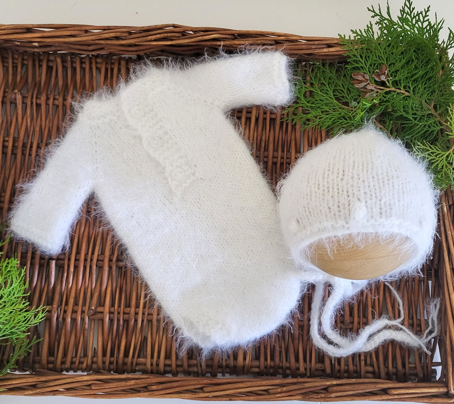 Fuzzy White Romper and bonnet set for Newborn baby (Ready to send)