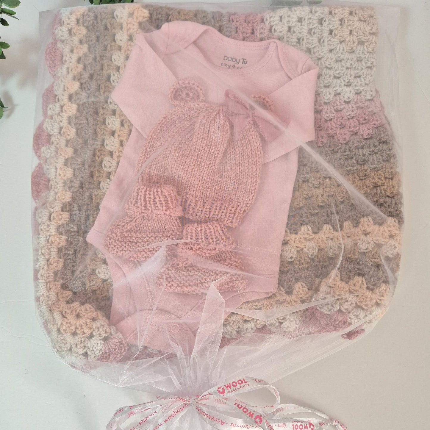 Crochet Pink Beige Baby Blanket, Pink Bear Hat and Booties, Baby Shower Gift Set (READY to send)