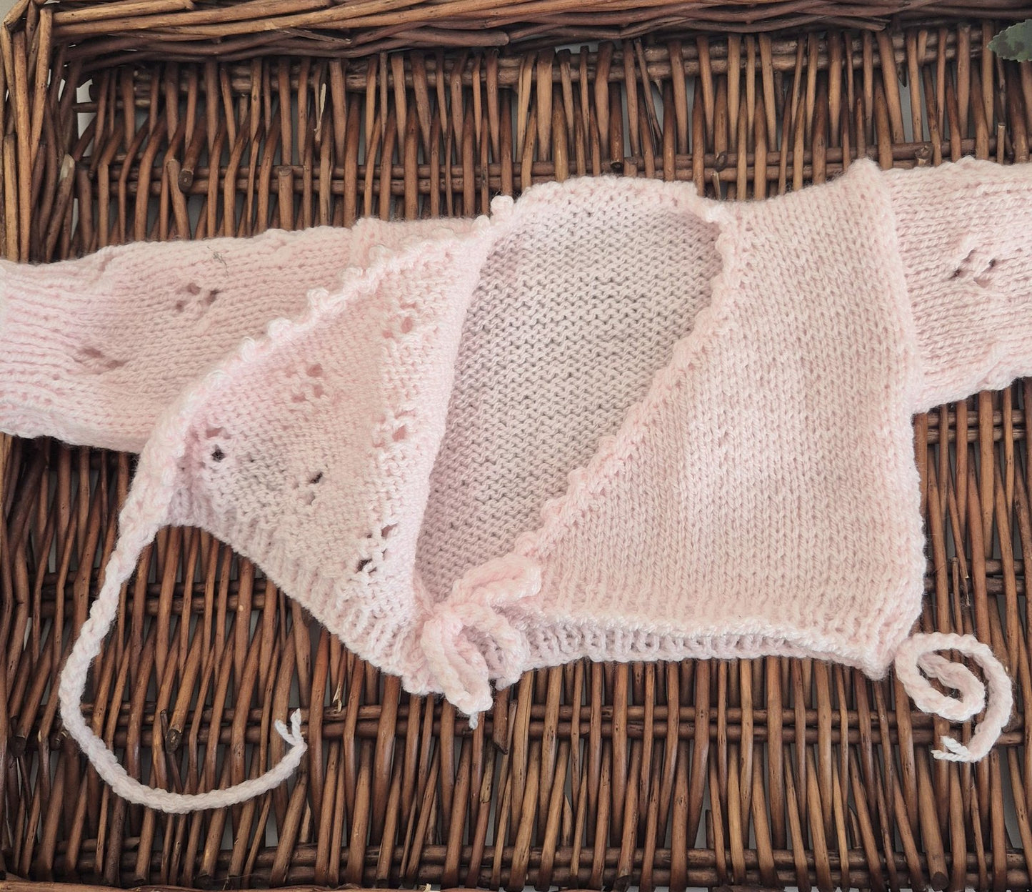 Knitted Acrylic Kimono style Jumper and Pants set with lace pattern. Newborn Prop, Coming Home outfit. ( MADE TO ORDER) 7 colours