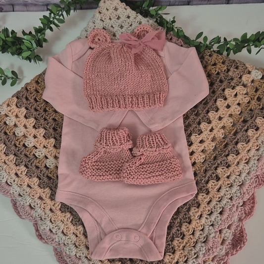 Crochet Pink Beige Baby Blanket, Pink Bear Hat and Booties, Baby Shower Gift Set (READY to send)