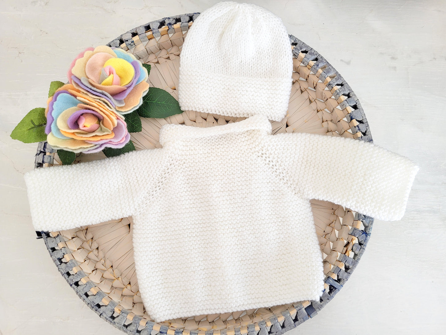 white knitted baby neutrals outfit for baby gift
