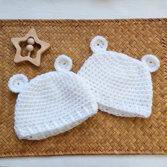 crochet white baby bear hat