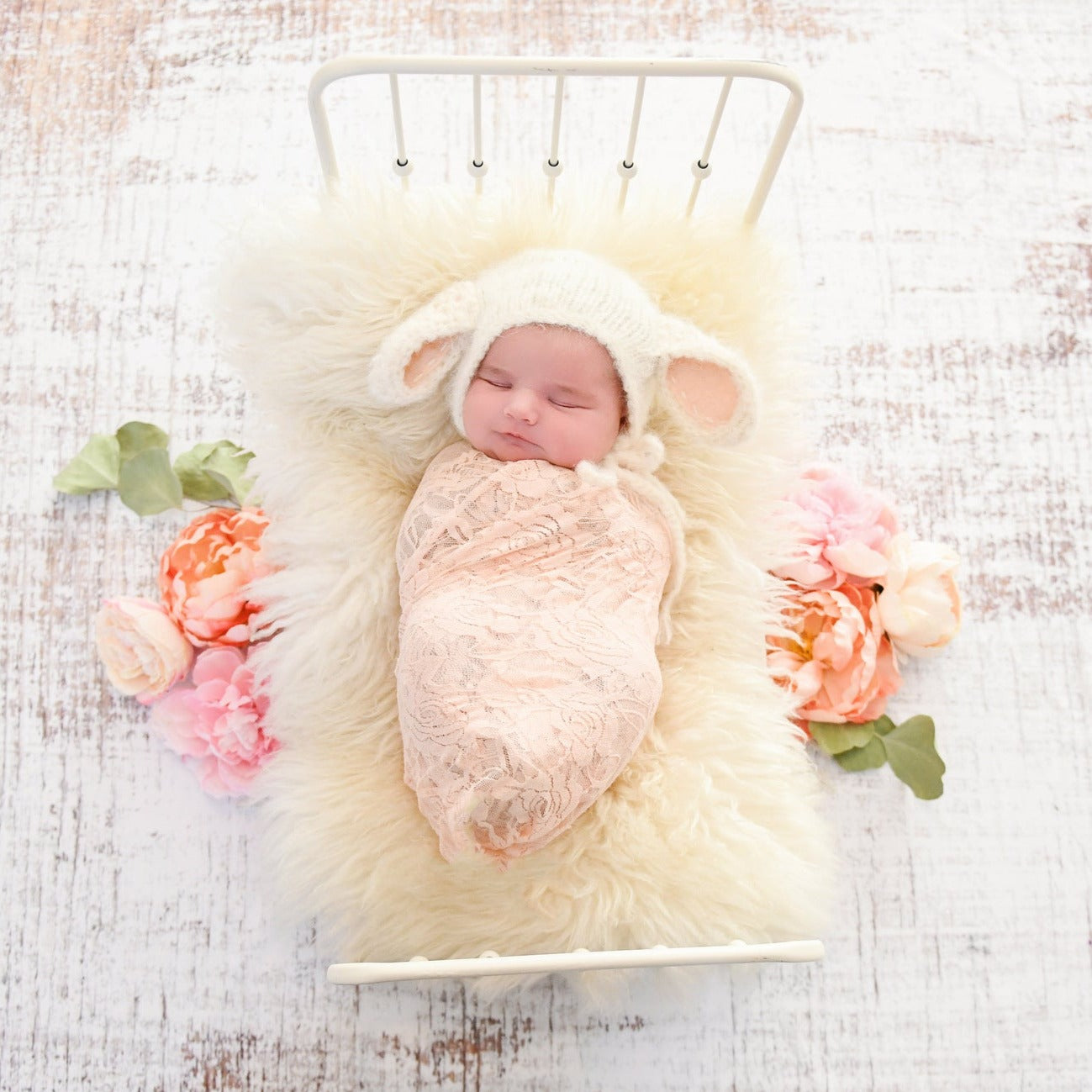 handmad knitted newborn baby lamb bonnet for photography props